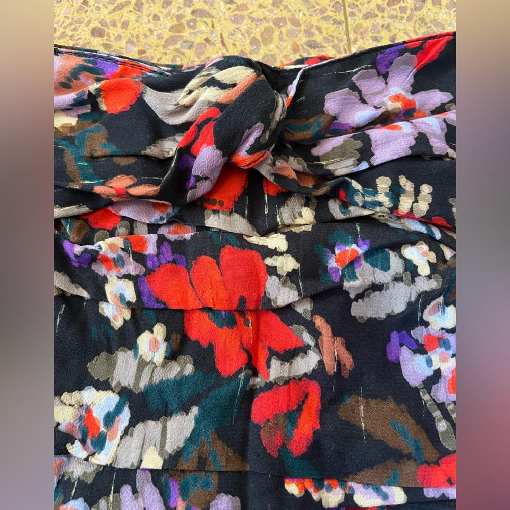 NWT - Zara Floral Print Mini Skirt - Small - Picture 4 of 7